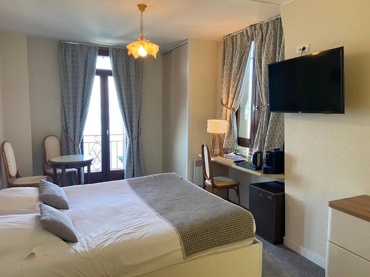 Hôtel Des Princes Amphion-les-Bains Hotel