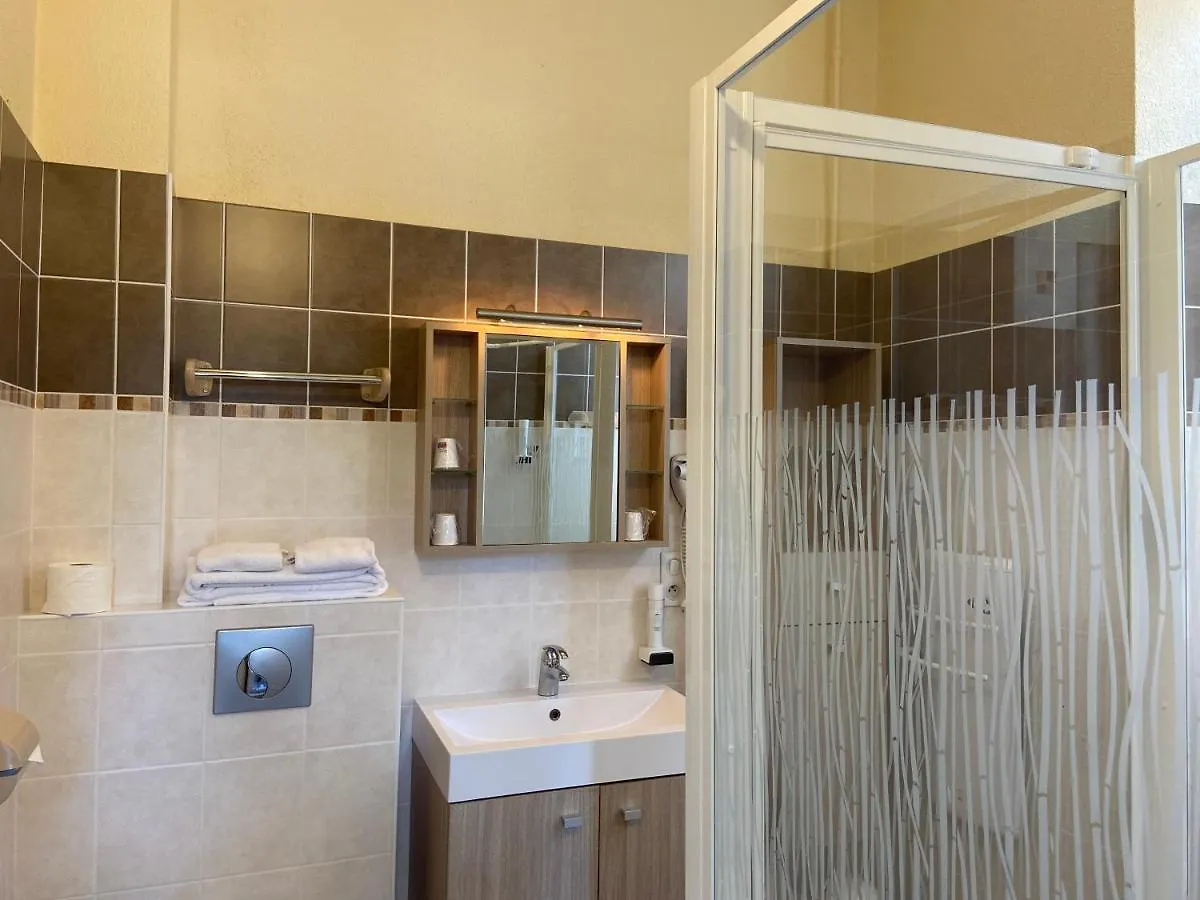 Hôtel Des Princes Amphion-les-Bains Hotel